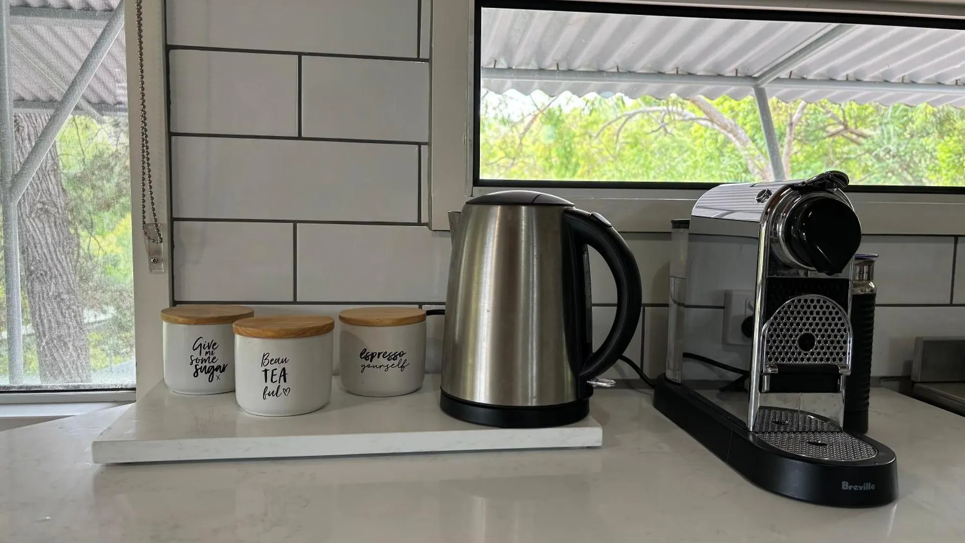 Kookaburra Villa At Kingfisher Bay Resort 0*,  오스트레일리아